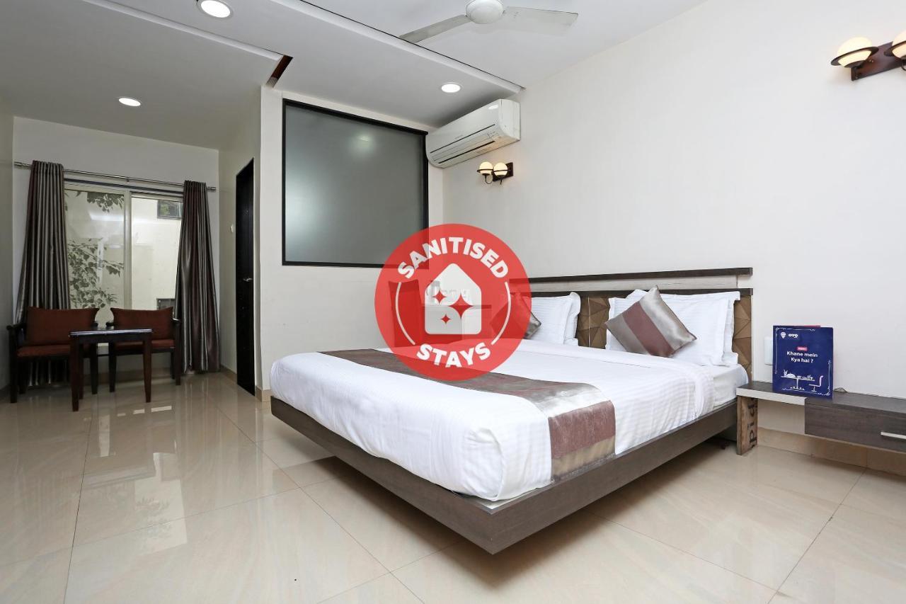 Townhouse Oak Hotel The Sudesh Rāipur Extérieur photo