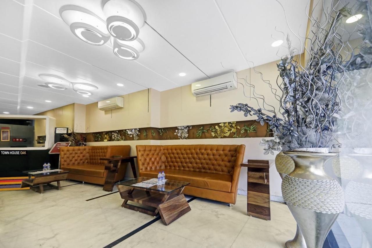 Townhouse Oak Hotel The Sudesh Rāipur Extérieur photo
