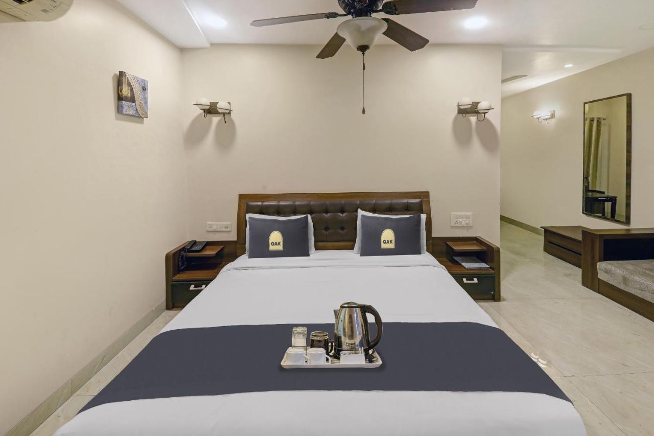 Townhouse Oak Hotel The Sudesh Rāipur Extérieur photo
