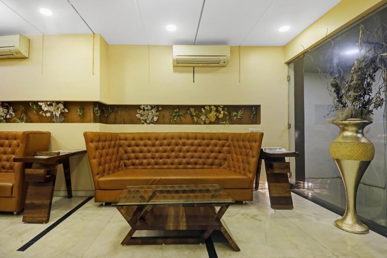 Townhouse Oak Hotel The Sudesh Rāipur Extérieur photo