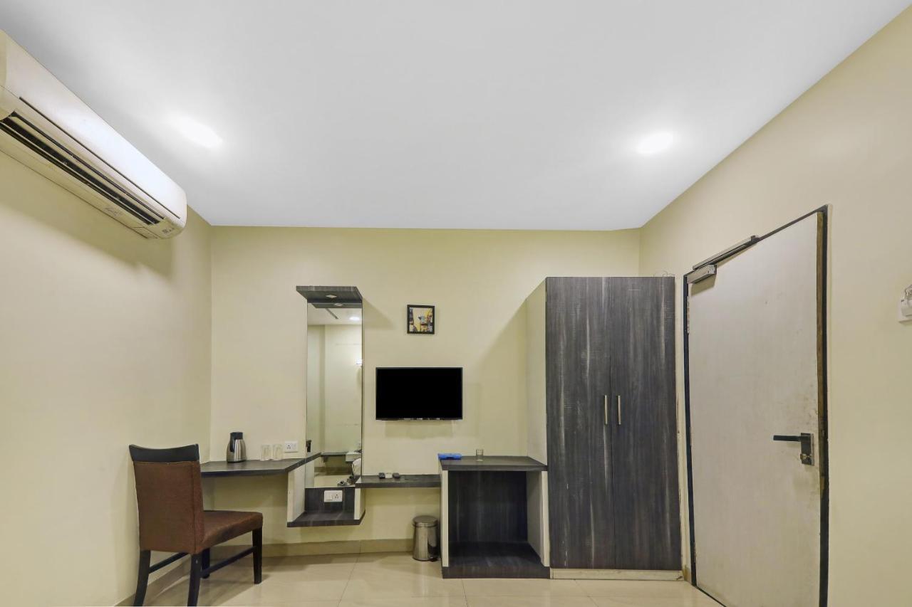 Townhouse Oak Hotel The Sudesh Rāipur Extérieur photo