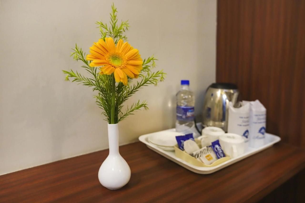Townhouse Oak Hotel The Sudesh Rāipur Extérieur photo